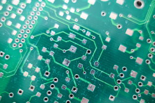 开云体育网站入口-德甲球队利用深度学习模型预测对手阵型变化趋势，德甲打法特点